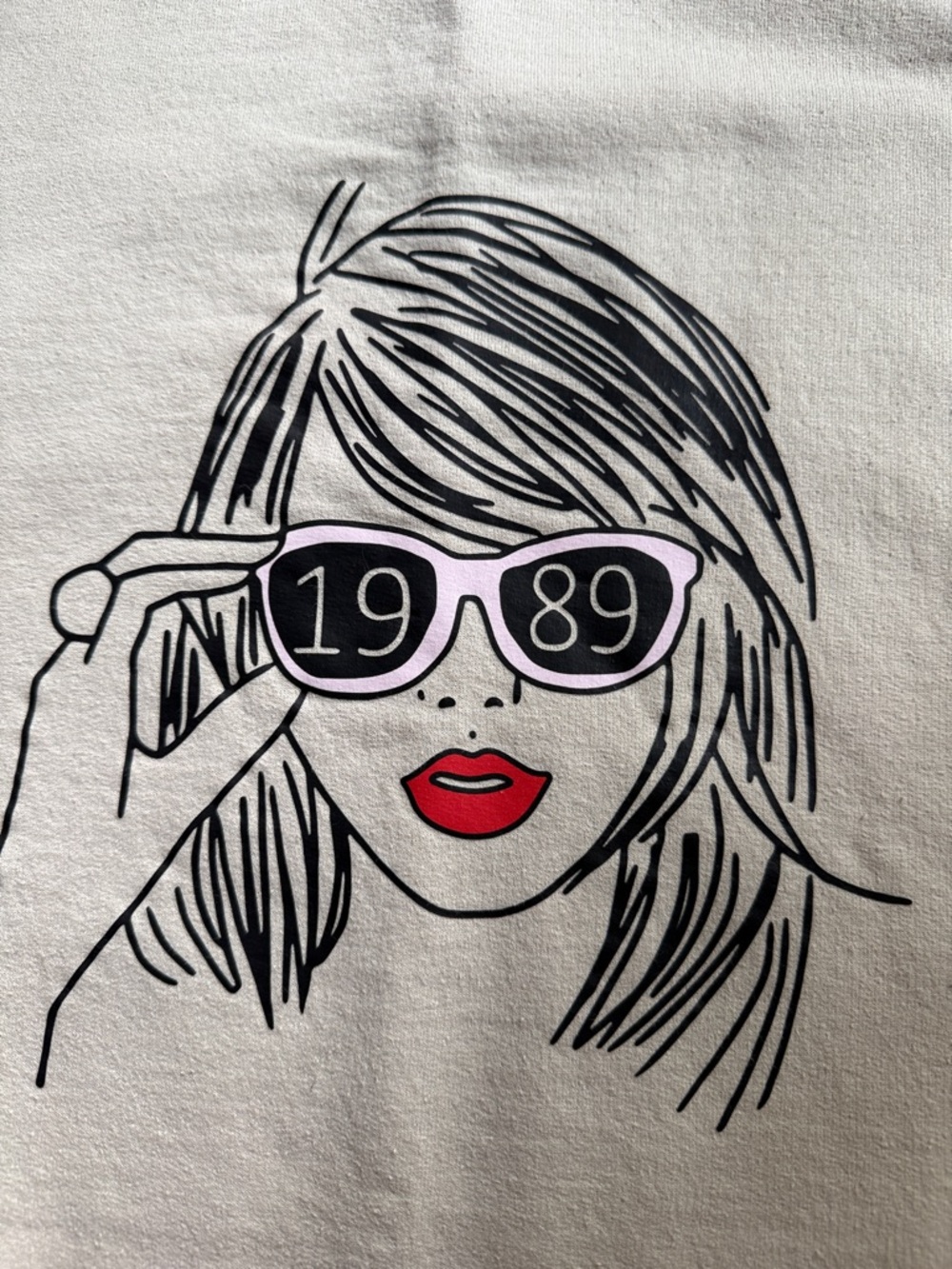 Taylor Swift with 1989 Design - Pink & Red Accent on Tan Medium sweatshirt